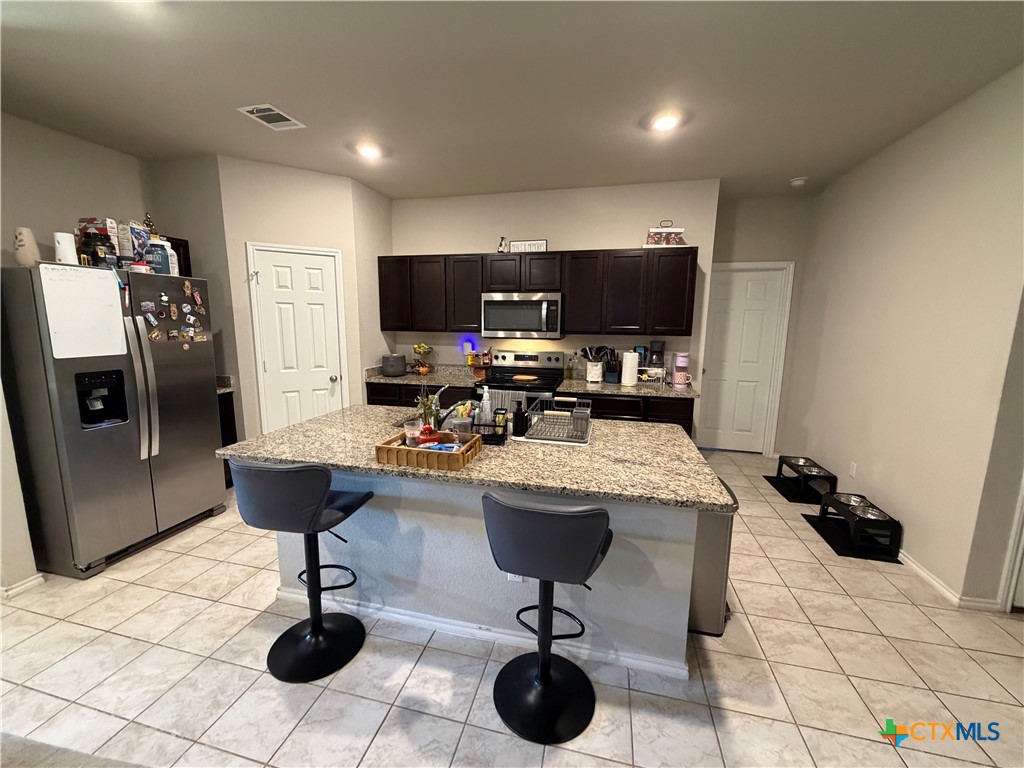1406 Rolling Thunder Drive Property Photo 3