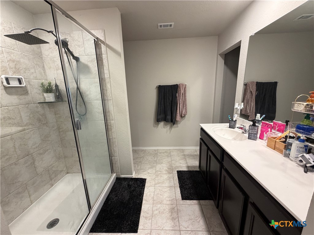 1406 Rolling Thunder Drive Property Photo 7