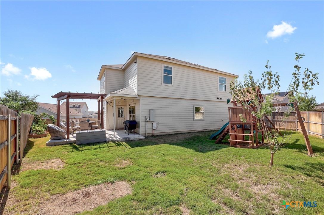 735 Circle Way Property Photo 30