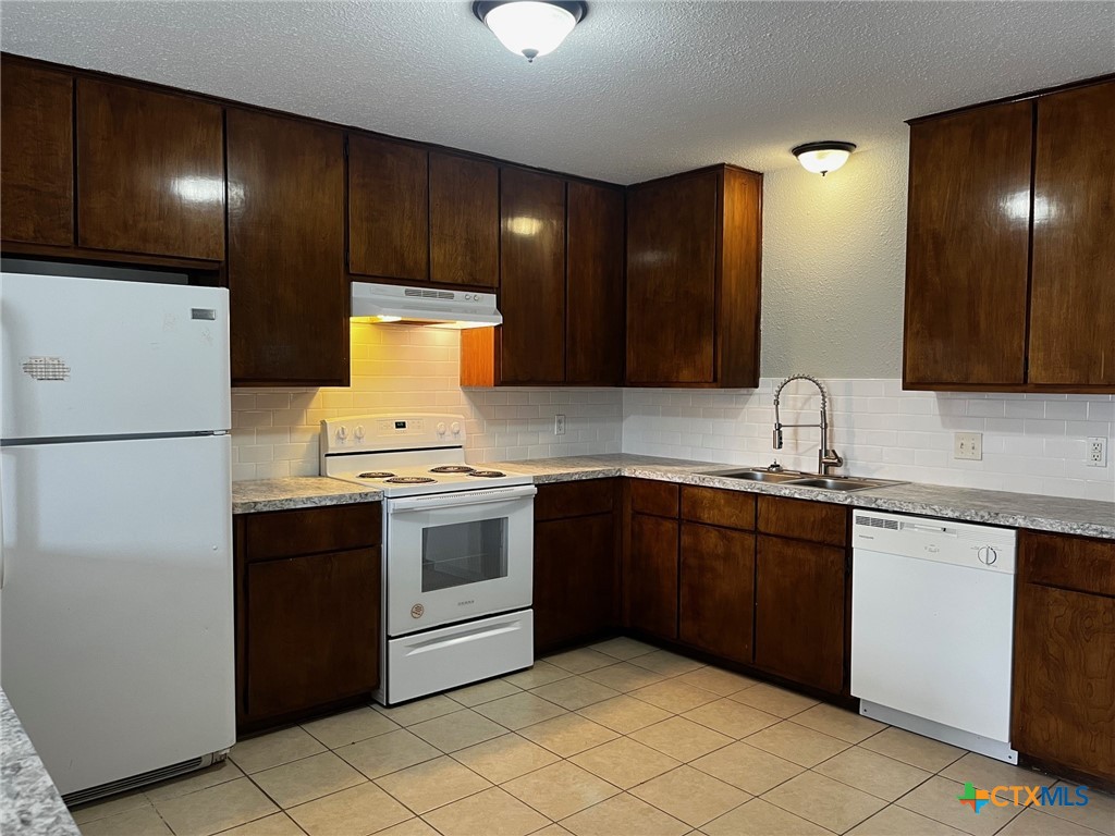 905 Simpson Road Property Photo 20