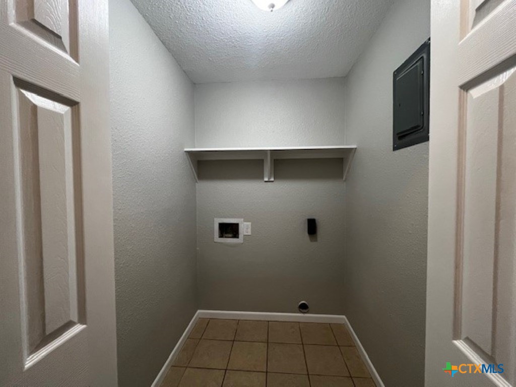 905 Simpson Road Property Photo 21