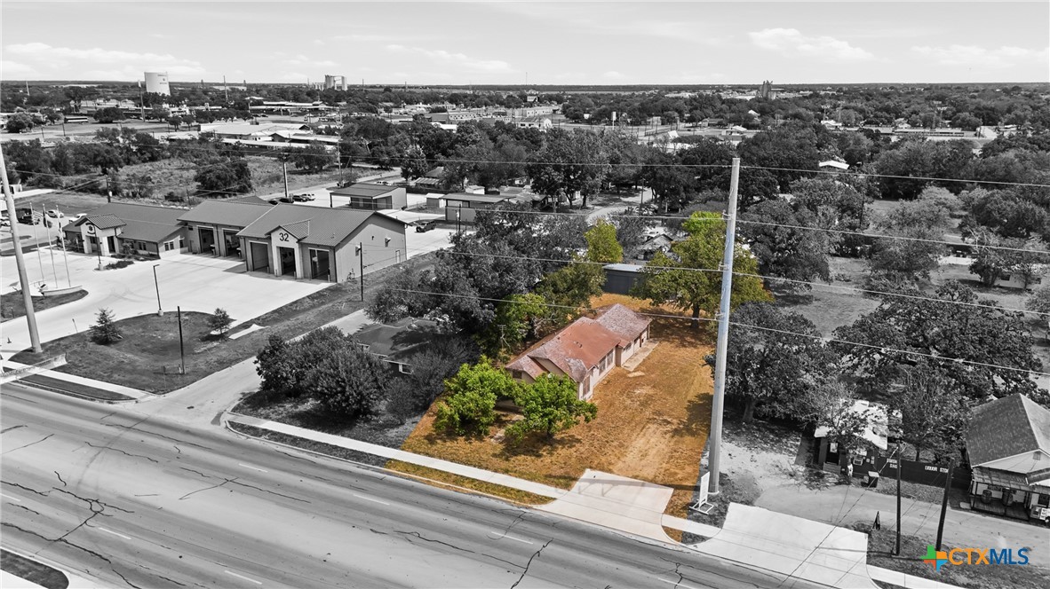 1602 Water (us Hwy 183 Bypass) Street Property Photo 2
