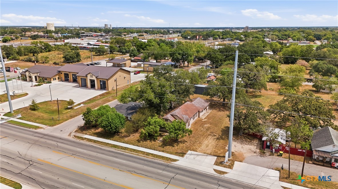 1602 Water (us Hwy 183 Bypass) Street Property Photo 9