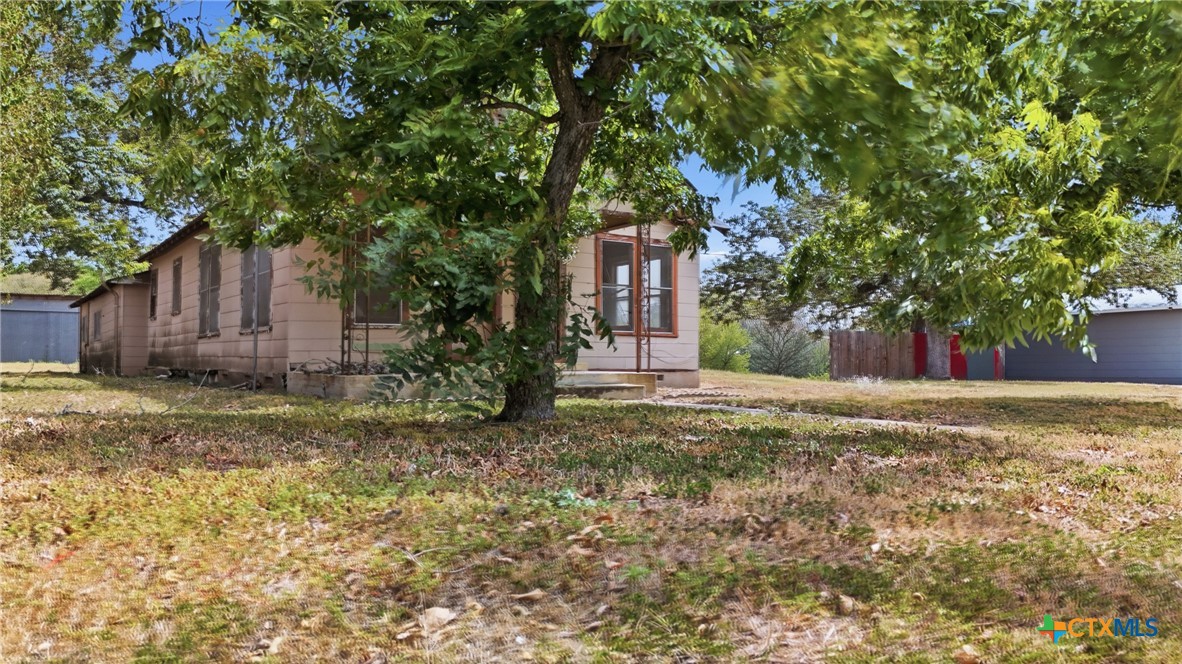 1602 Water (us Hwy 183 Bypass) Street Property Photo 10