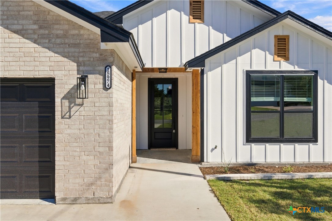 15974 Charlya Drive Property Photo 3