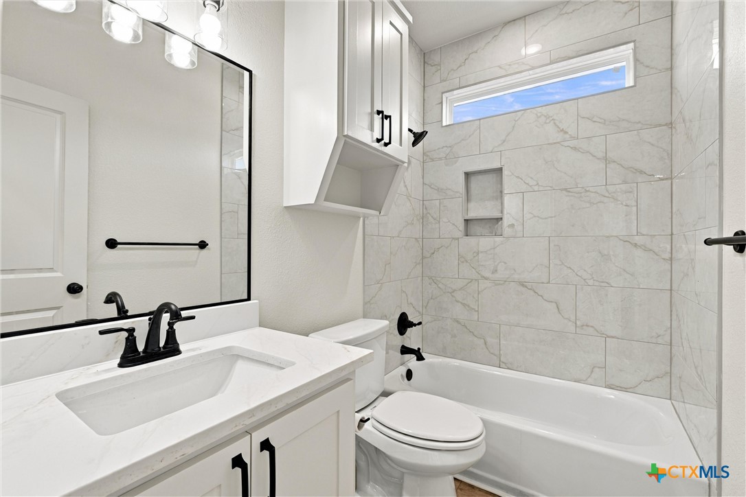 15974 Charlya Drive Property Photo 28