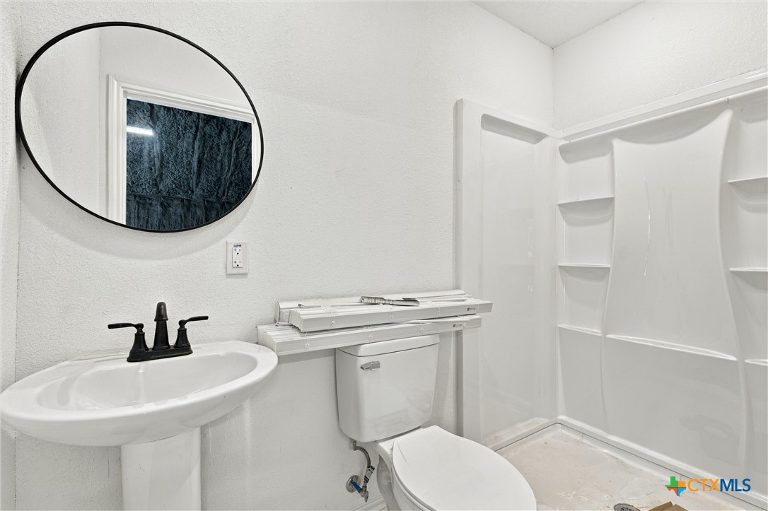 15974 Charlya Drive Property Photo 30