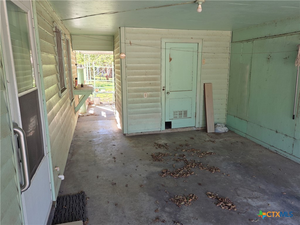 403 Hazel Property Photo 6