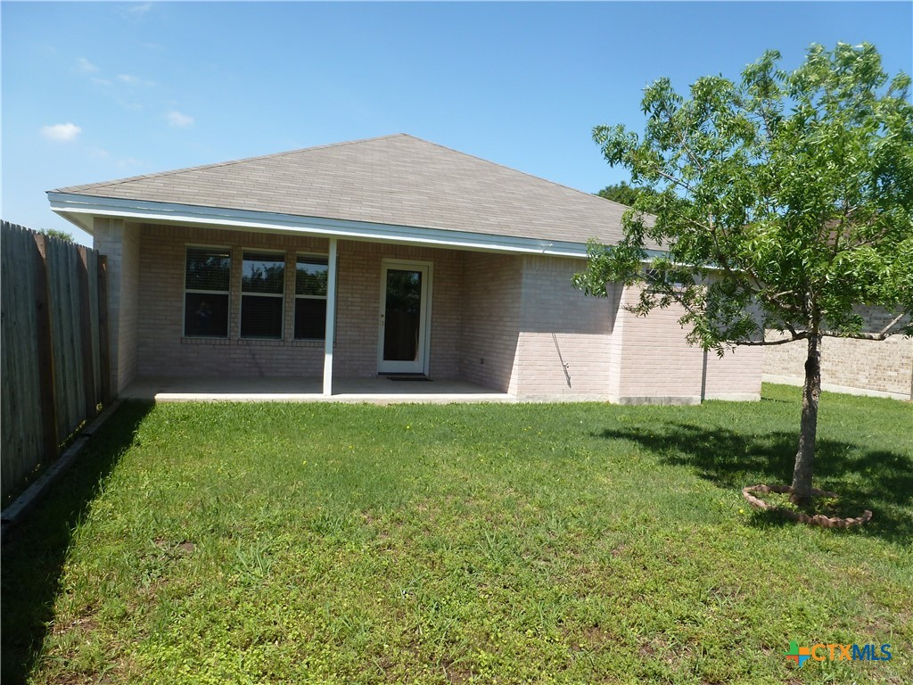 1527 Dustin Cade Drive Property Photo 10