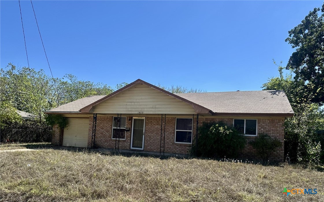 1410 Pidcoke Street Property Photo 1
