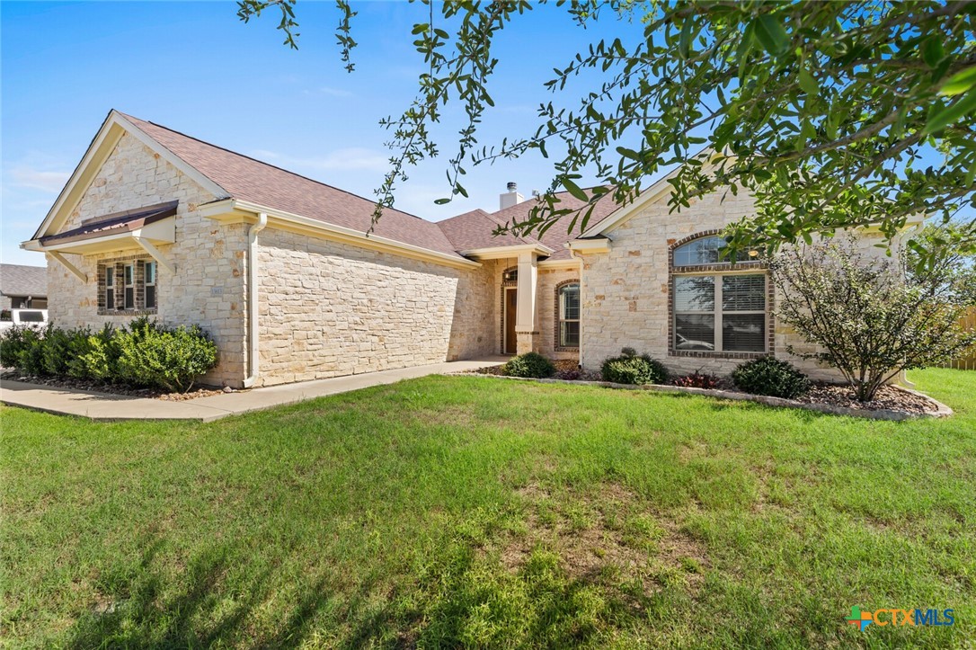 13613 Acqua Drive Property Photo 2