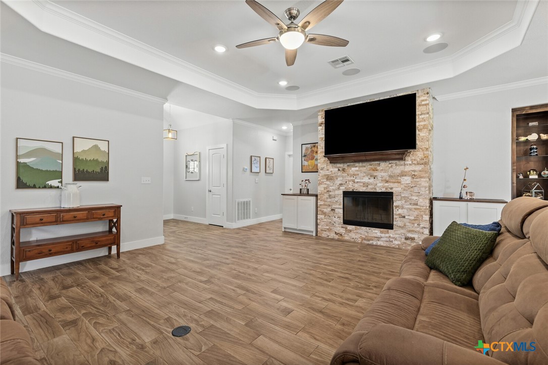 13613 Acqua Drive Property Photo 10