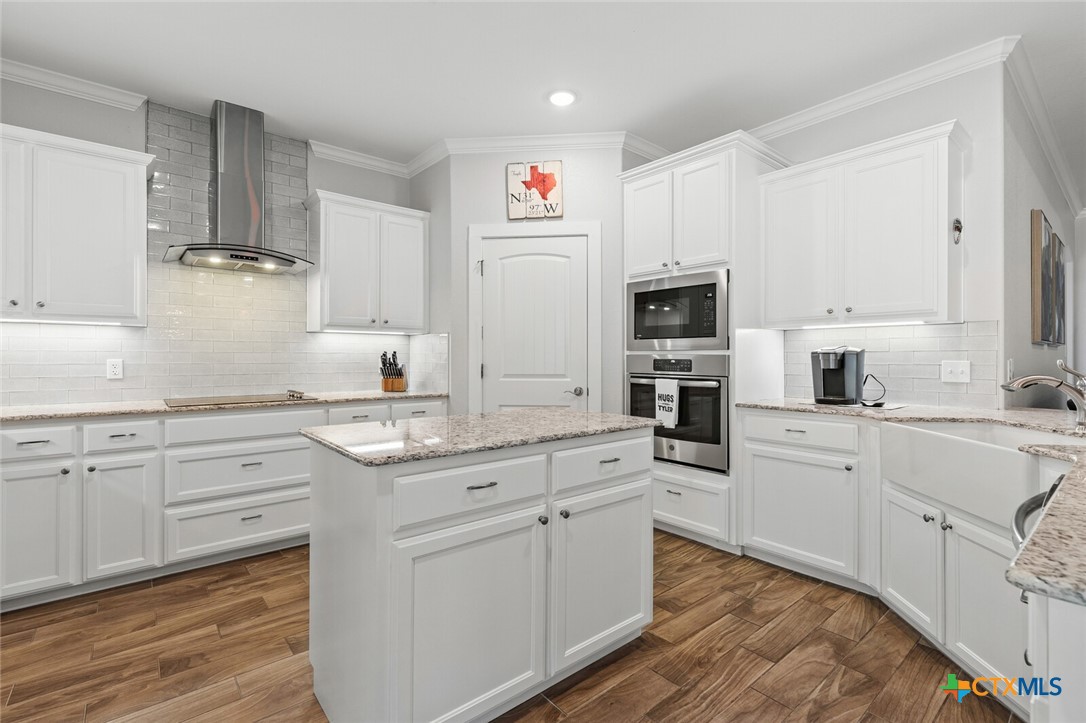13613 Acqua Drive Property Photo 16