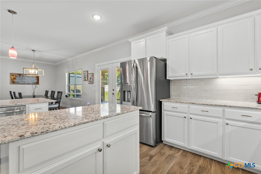 13613 Acqua Drive Property Photo 19