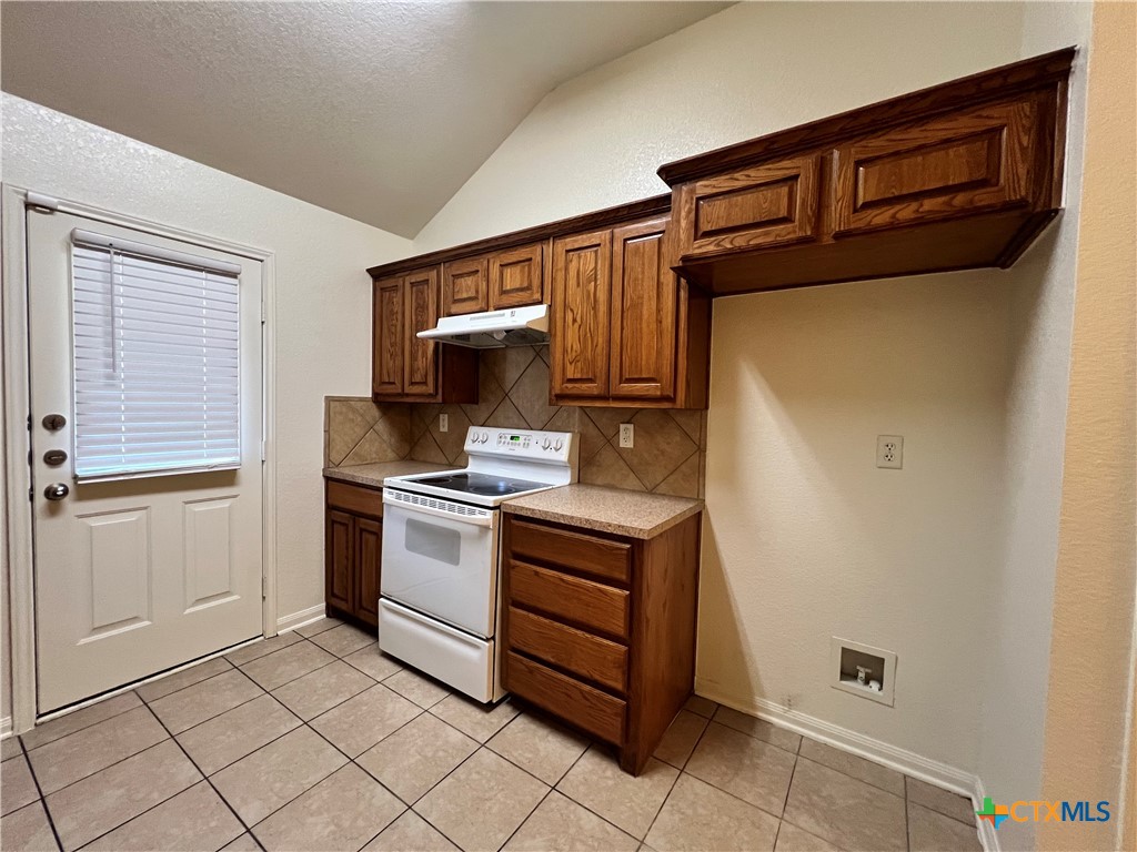 523 Olaf Drive A Property Photo 8