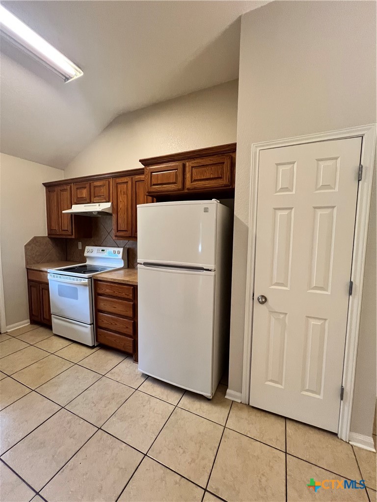 523 Olaf Drive A Property Photo 9