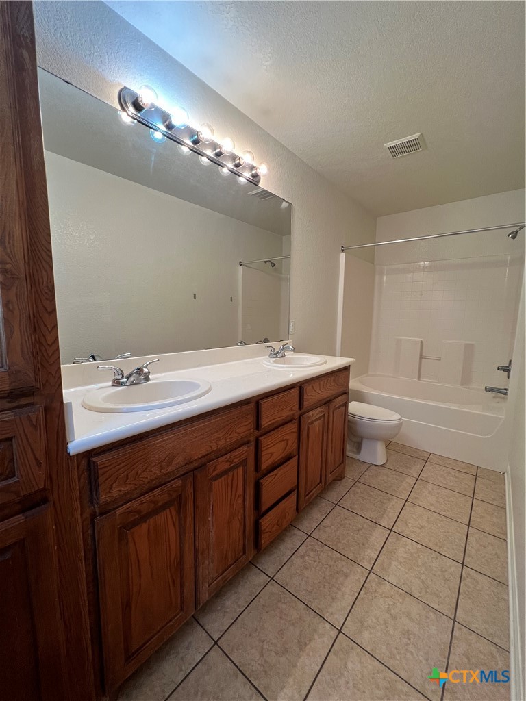 523 Olaf Drive A Property Photo 14