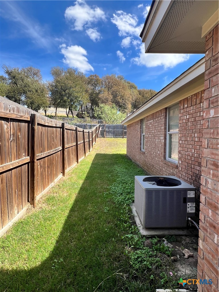 523 Olaf Drive A Property Photo 18