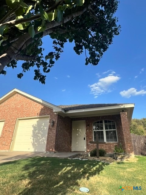 523 Olaf Drive B Property Photo 3