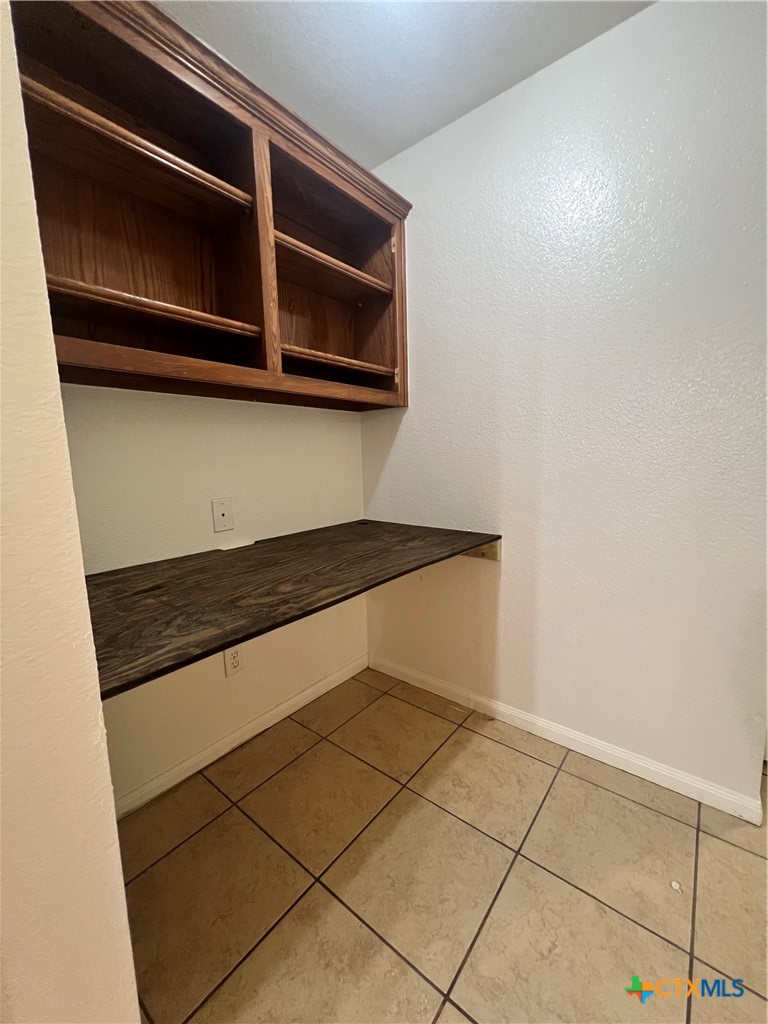 523 Olaf Drive B Property Photo 12