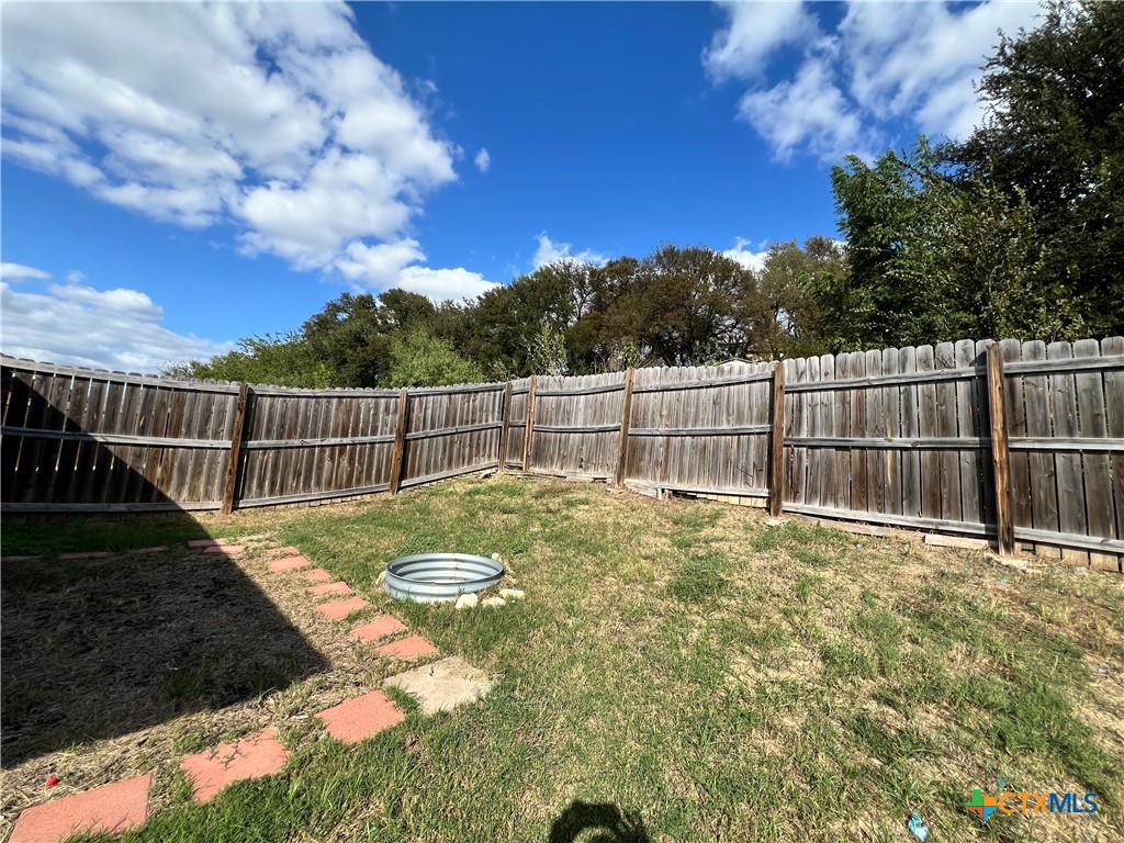523 Olaf Drive B Property Photo 21