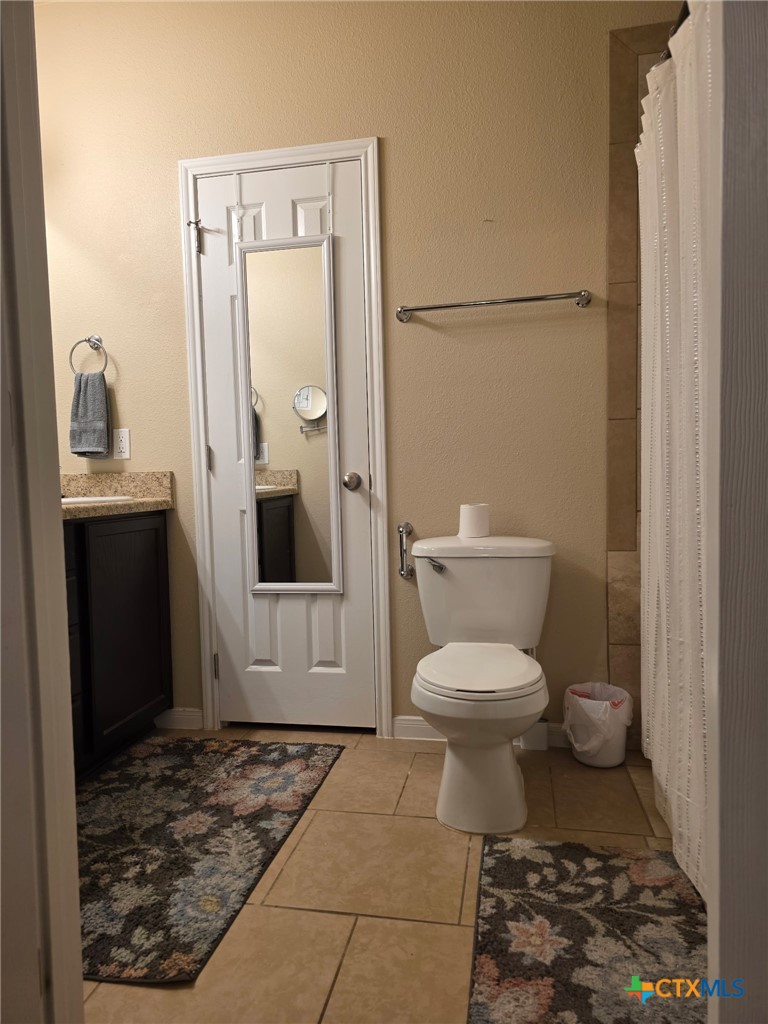 1401 Loyal Lane A Property Photo 17
