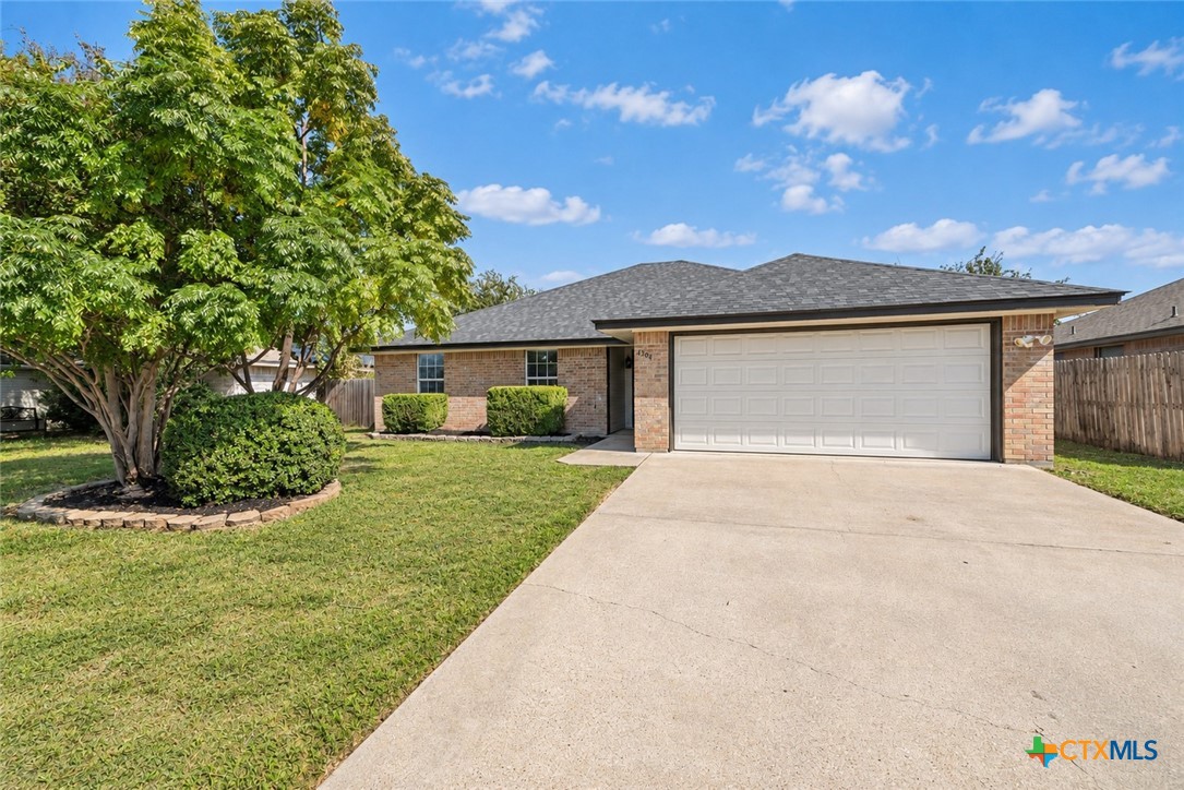 4304 Lonesome Dove Drive Property Photo 1