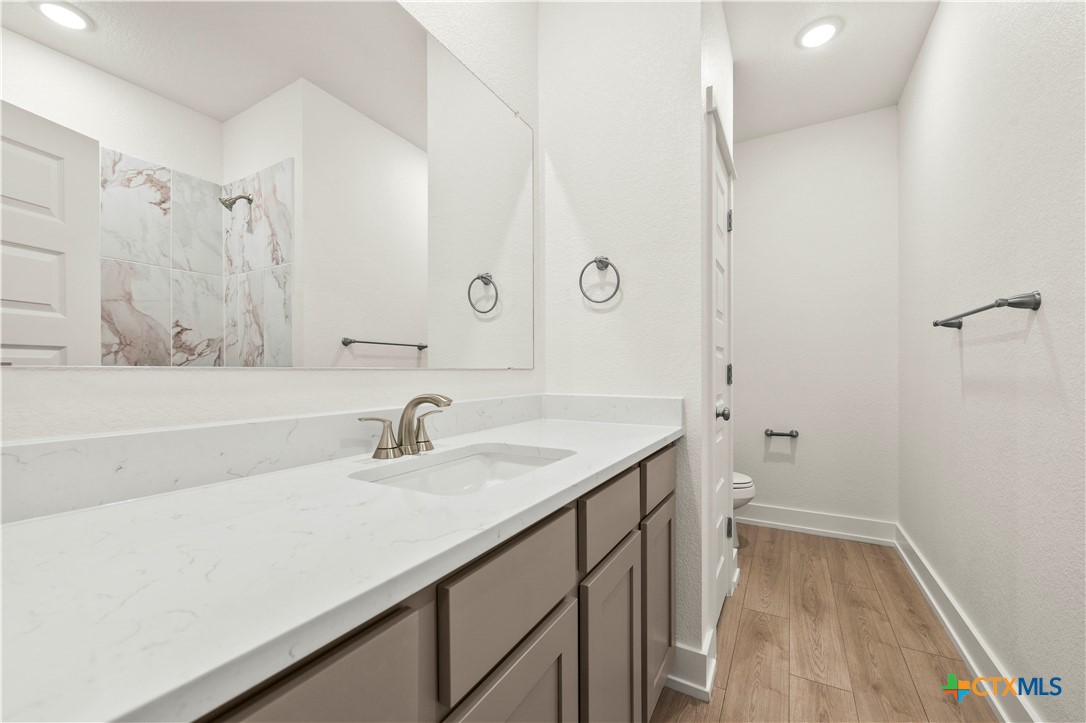 540 Gus Loop Property Photo 27