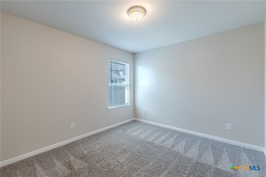5072 Dickinson Loop Property Photo 17