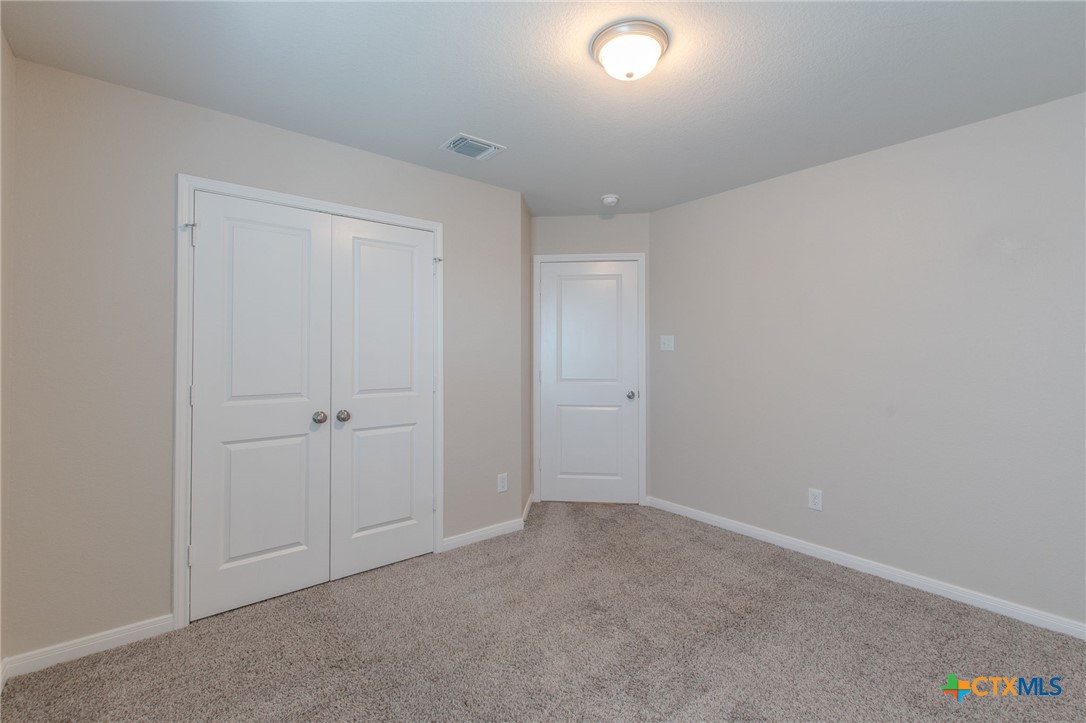 5072 Dickinson Loop Property Photo 20