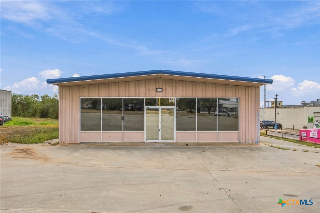 118 Us Highway 90a Property Photo 9