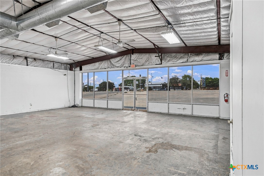 118 Us Highway 90a Property Photo 11
