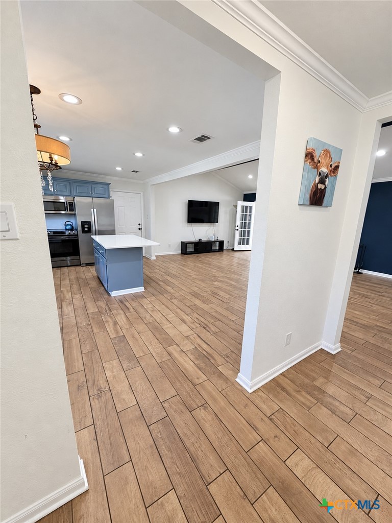 1250 Hollyhock Lane Property Photo 11