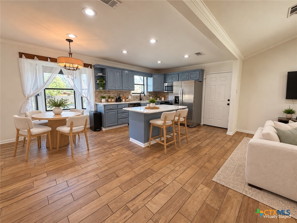 1250 Hollyhock Lane Property Photo 16
