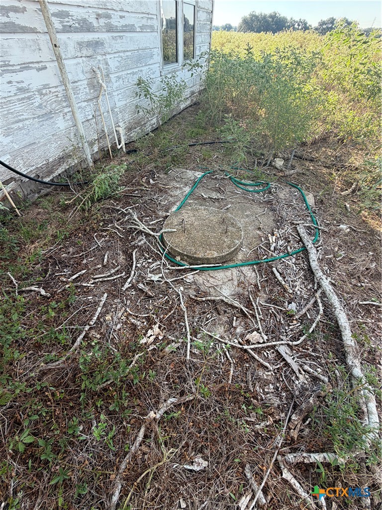 1665 Garrett Road Property Photo 11