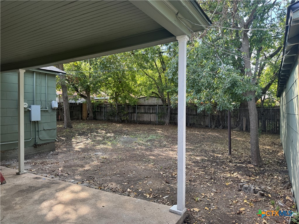 716 N 5th Property Photo 12
