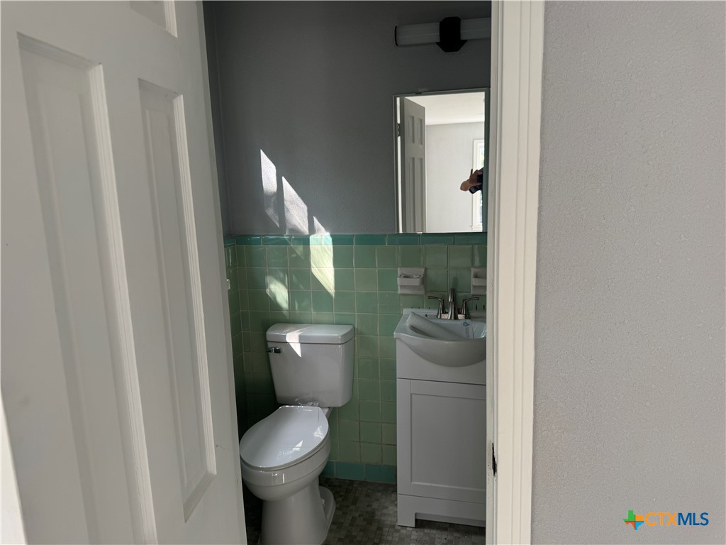 716 N 5th Property Photo 17