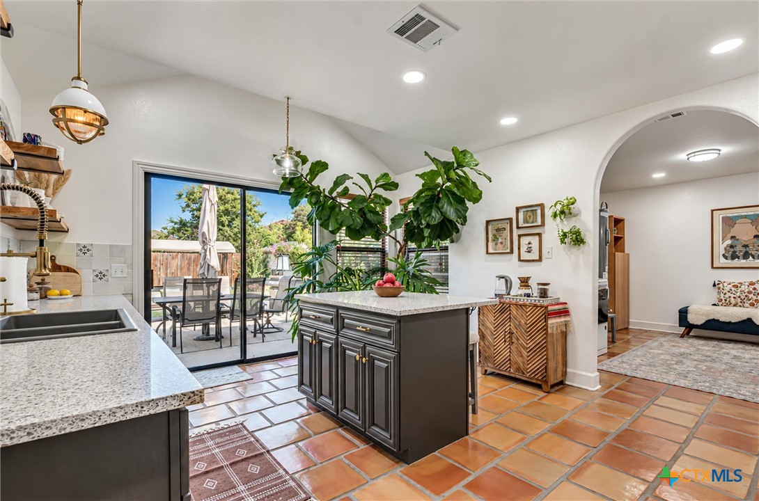 8516 Sage Meadow Drive Property Photo 14