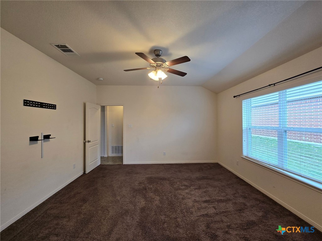 3207 Briscoe Drive Property Photo 10