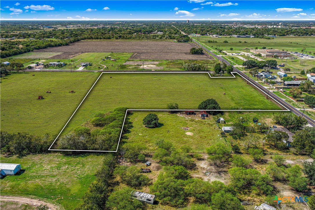 4509 Lone Tree Road Property Photo 1