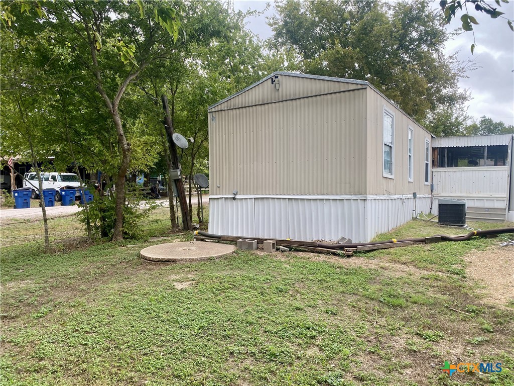 9690 Ave E Property Photo 5