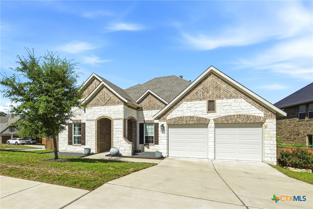 7024 Halesboro Drive Property Photo 1