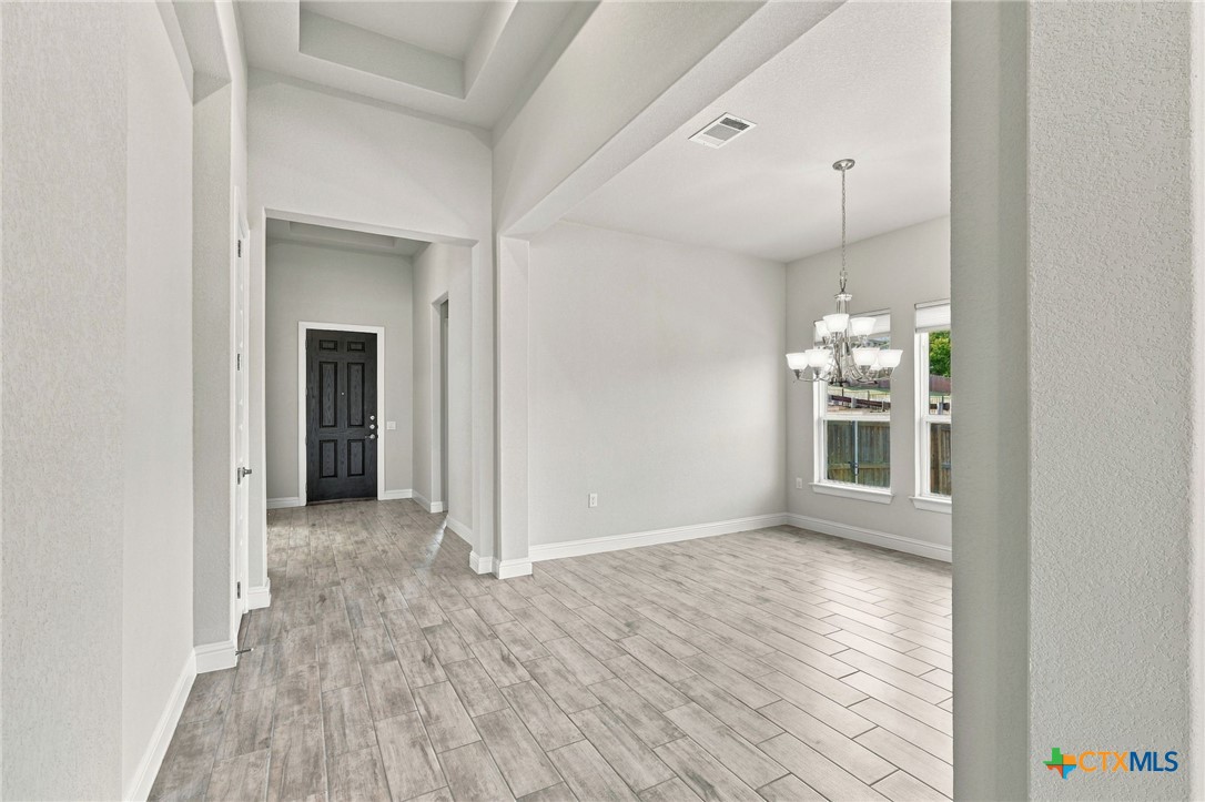 7024 Halesboro Drive Property Photo 3