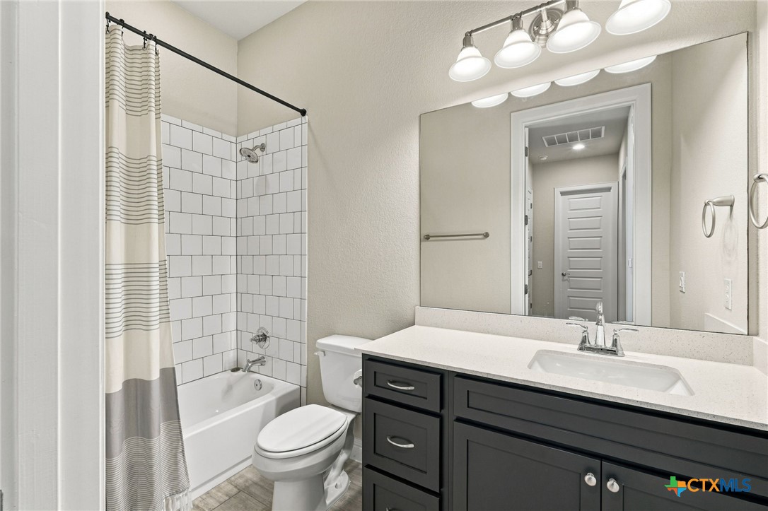 7024 Halesboro Drive Property Photo 25