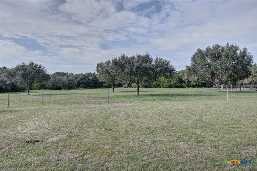 6830 County Road 444 Property Photo 44