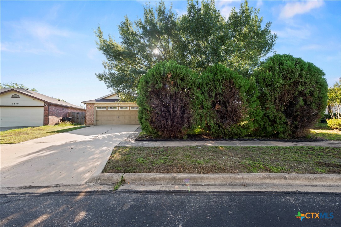 3312 Viewcrest Drive Property Photo 1
