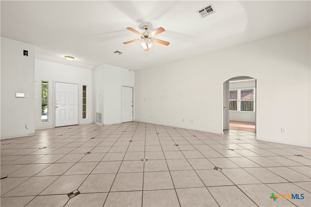 3312 Viewcrest Drive Property Photo 6