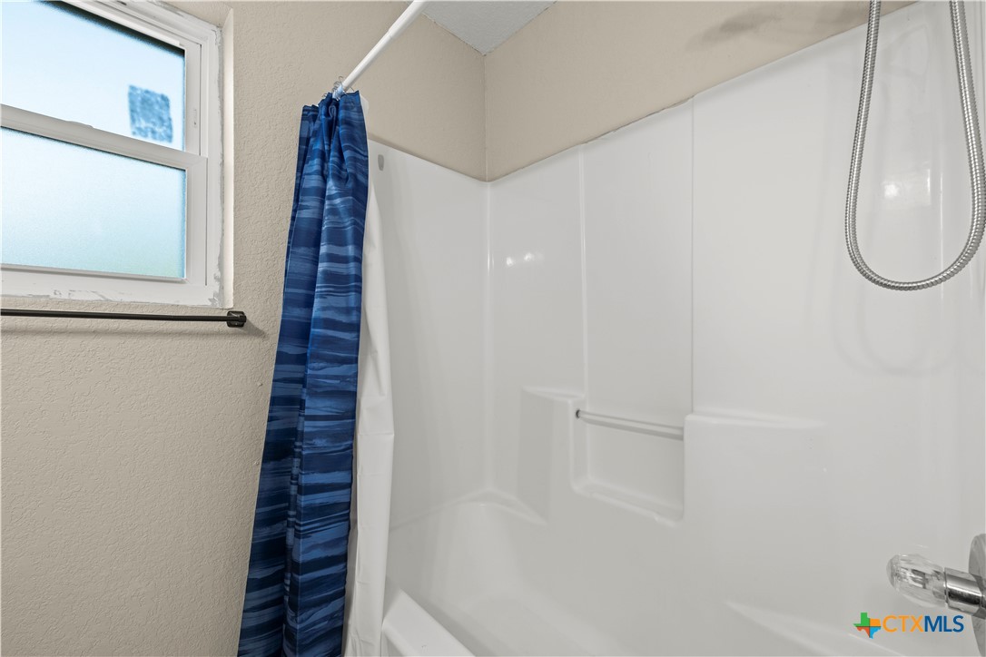 3312 Viewcrest Drive Property Photo 10