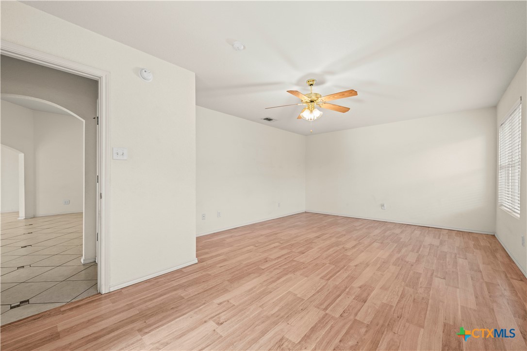 3312 Viewcrest Drive Property Photo 13