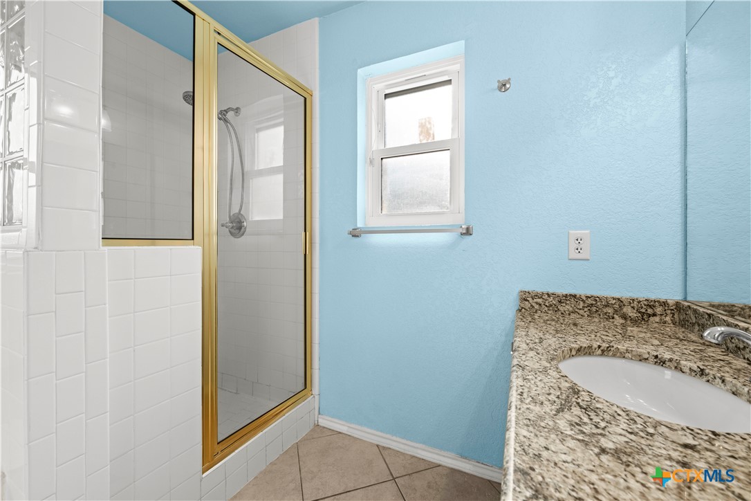 3312 Viewcrest Drive Property Photo 17